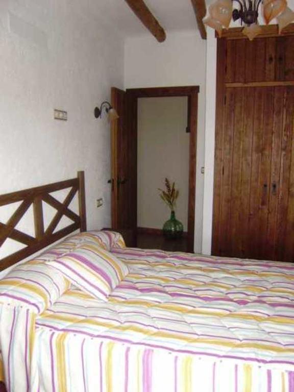 Casa Rural-Apartamento El Lebrillero サアラ・デ・ラ・シエラ エクステリア 写真