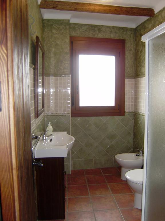 Casa Rural-Apartamento El Lebrillero サアラ・デ・ラ・シエラ エクステリア 写真